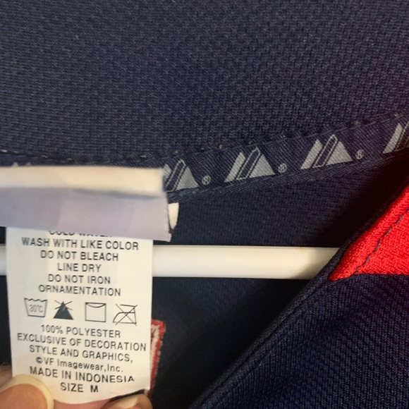 Red Sox Navy and Red Jersey - Picture 4 of 8